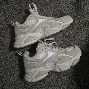 Reebok Charge Sneaker Womens 8